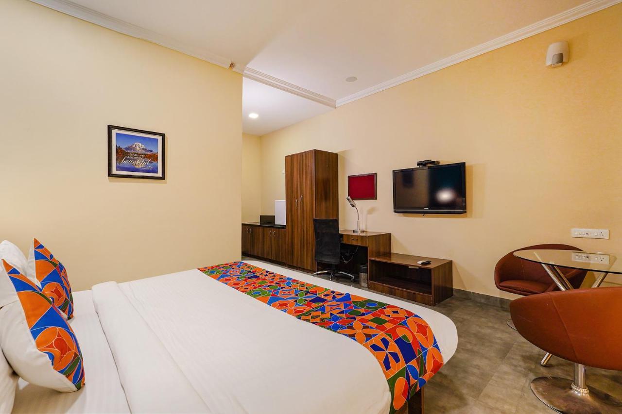 Fabhotel Chris - Nr Vydehi Hospital بنغالور المظهر الخارجي الصورة